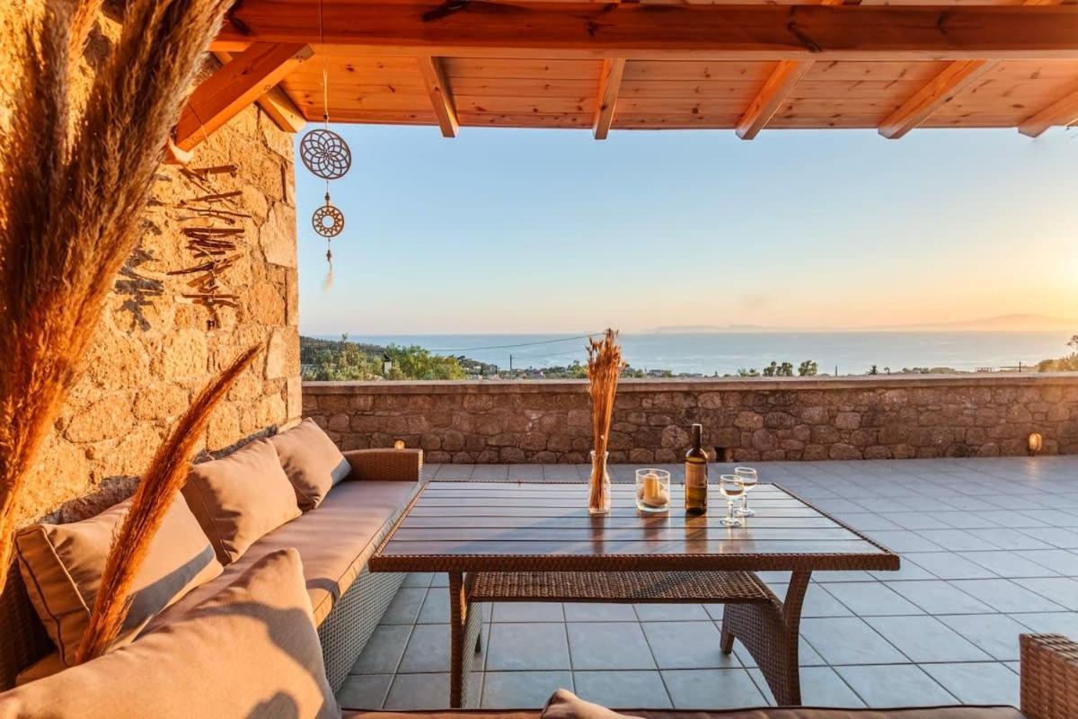 Mani Panoramic Seaviews - Luxury Summer Haven Λεύκτρο Εξωτερικό φωτογραφία